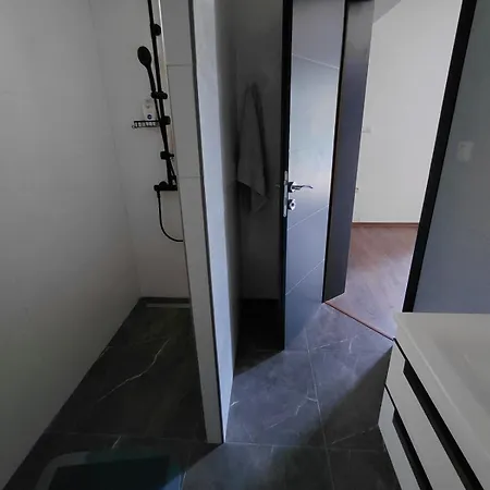 Divanhana Na Uni Сasa de vacaciones *